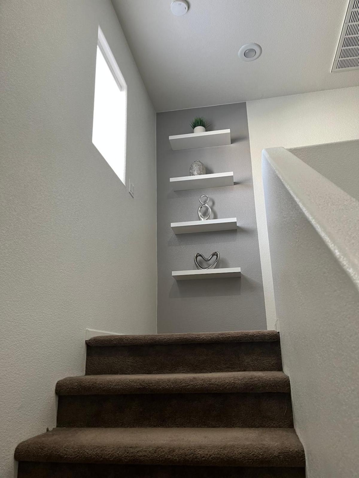 Holiday home Beautiful 2 Story 20 Minutes From The Strip *
