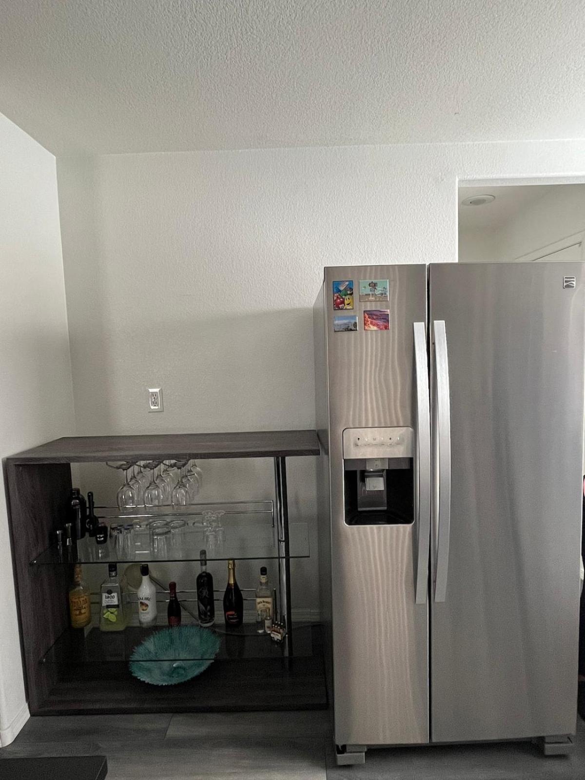 Beautiful 2 Story 20 Minutes From The Strip