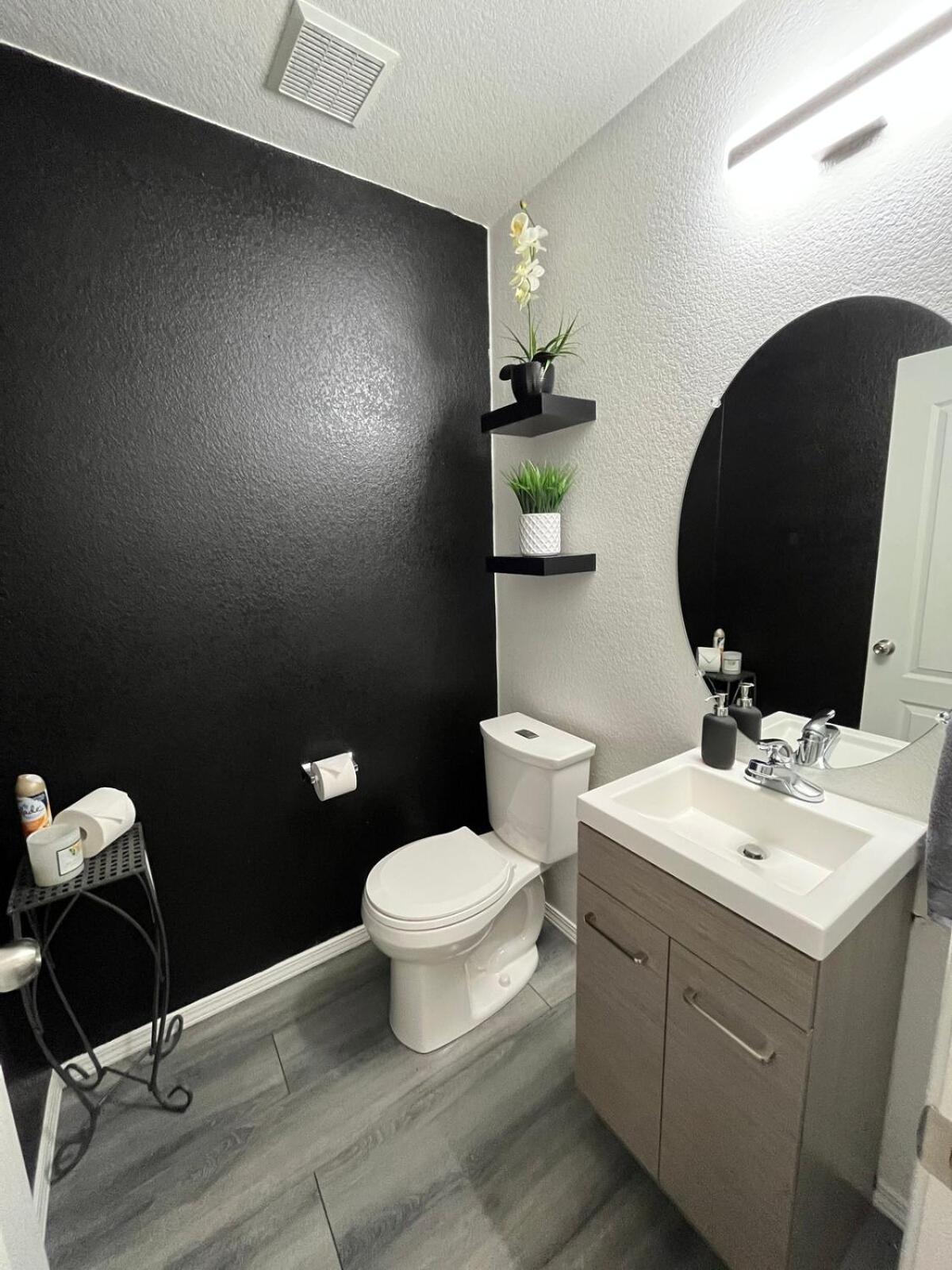 Beautiful 2 Story 20 Minutes From The Strip * Las Vegas